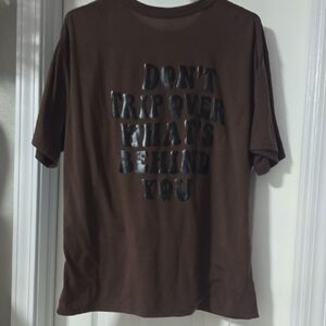SHEIN Brown Short Sleeve Tee